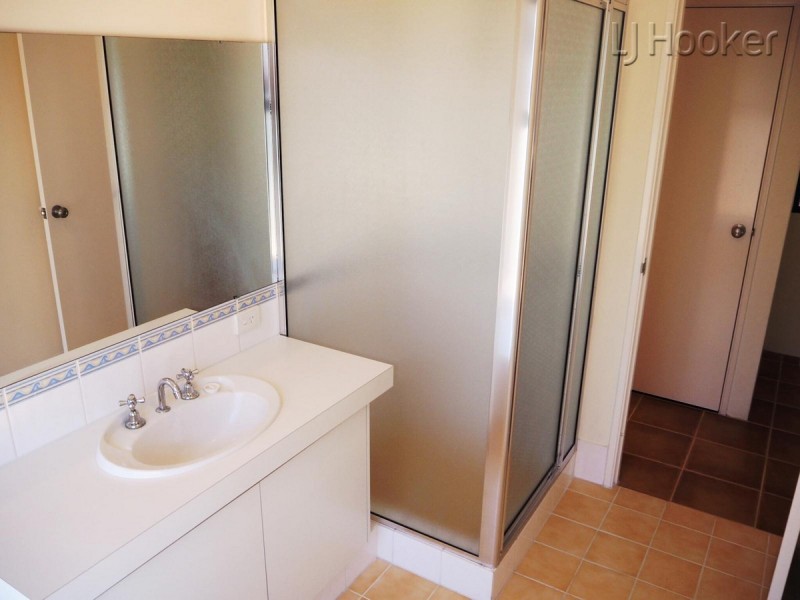 76 Endeavor Drive, Port Kennedy WA 6172