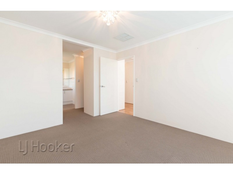 18 Rubens Circuit, Baldivis WA 6171