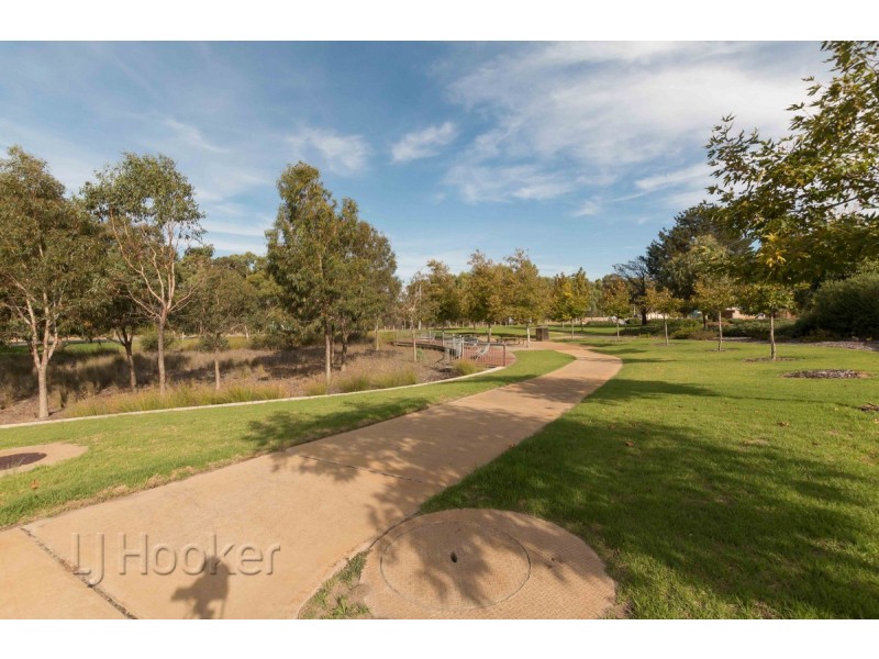 18 Rubens Circuit, Baldivis WA 6171
