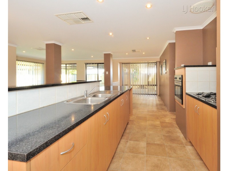 6 Yelka Way, Bertram WA 6167