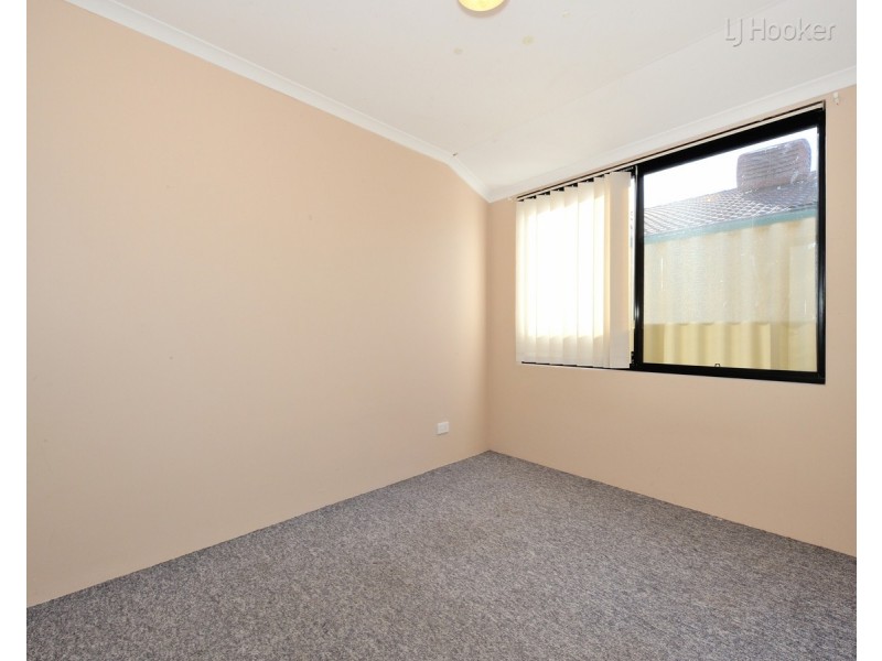 6 Yelka Way, Bertram WA 6167