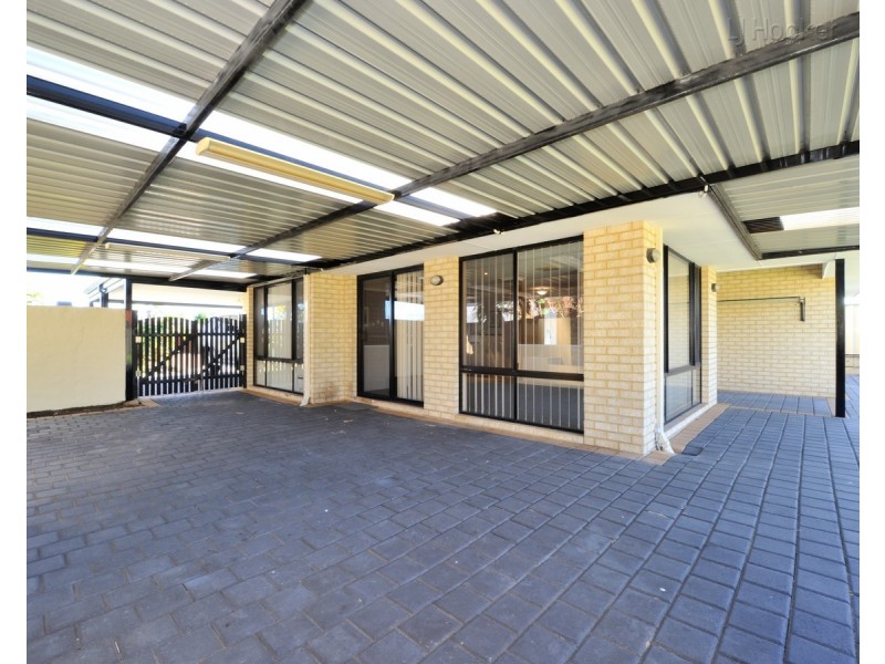 6 Yelka Way, Bertram WA 6167