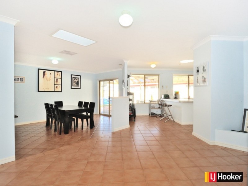 70 La Spezia Drive, Secret Harbour WA 6173