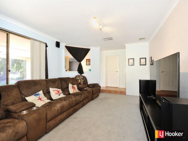 70 La Spezia Drive, Secret Harbour WA 6173