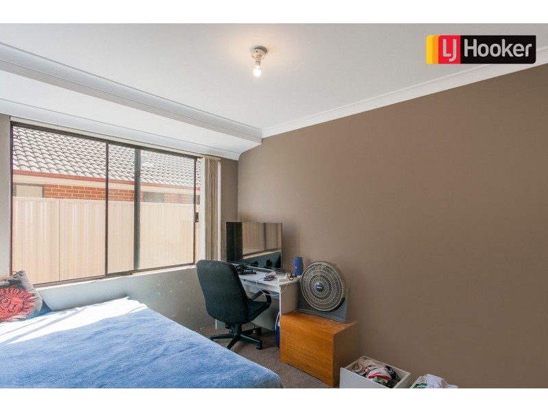 10 Torquay Way, Secret Harbour WA 6173