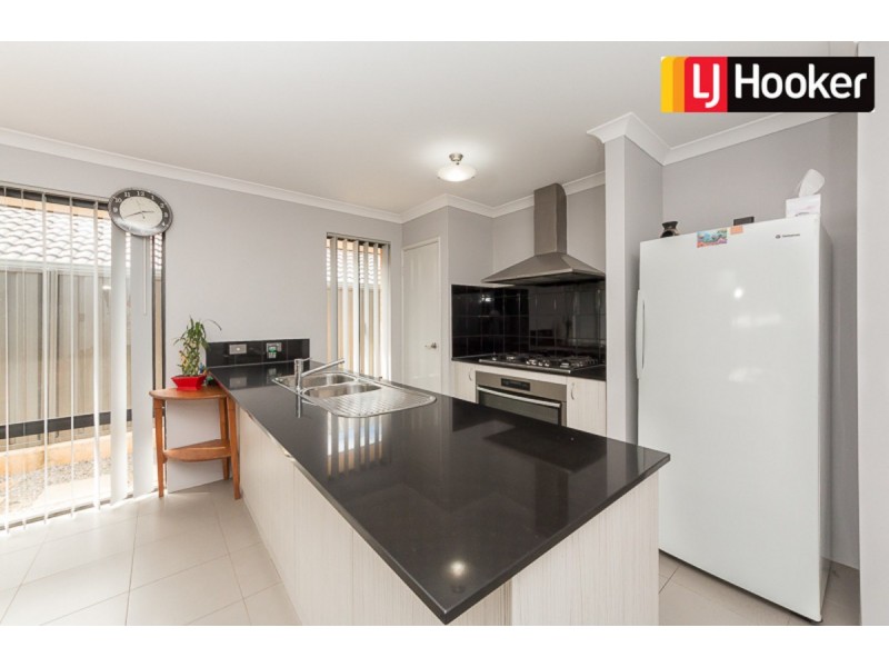 25 Huggins Way, Baldivis WA 6171