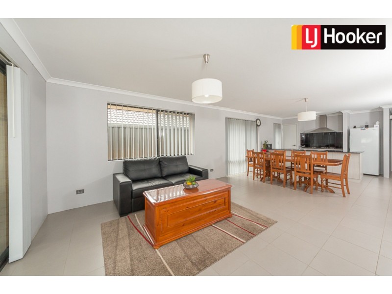 25 Huggins Way, Baldivis WA 6171