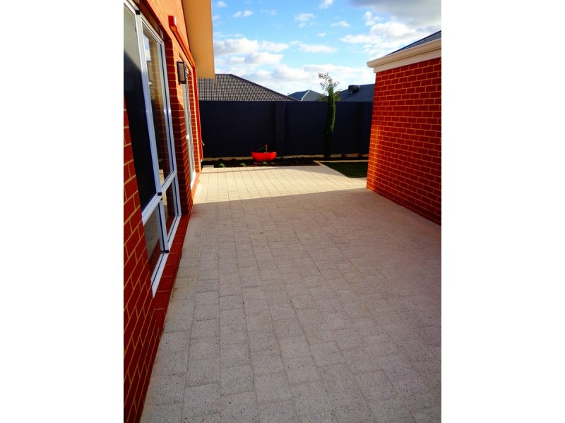 7 Pleasantview Parade, Baldivis WA 6171