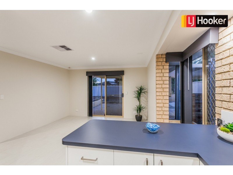 40 Wooramel Way, Cooloongup WA 6168