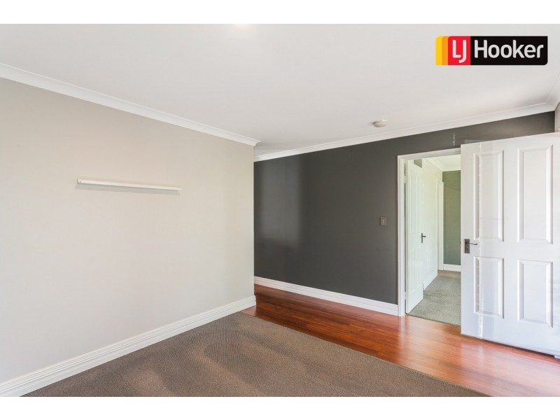 5 Toulon Gardens, Port Kennedy WA 6172