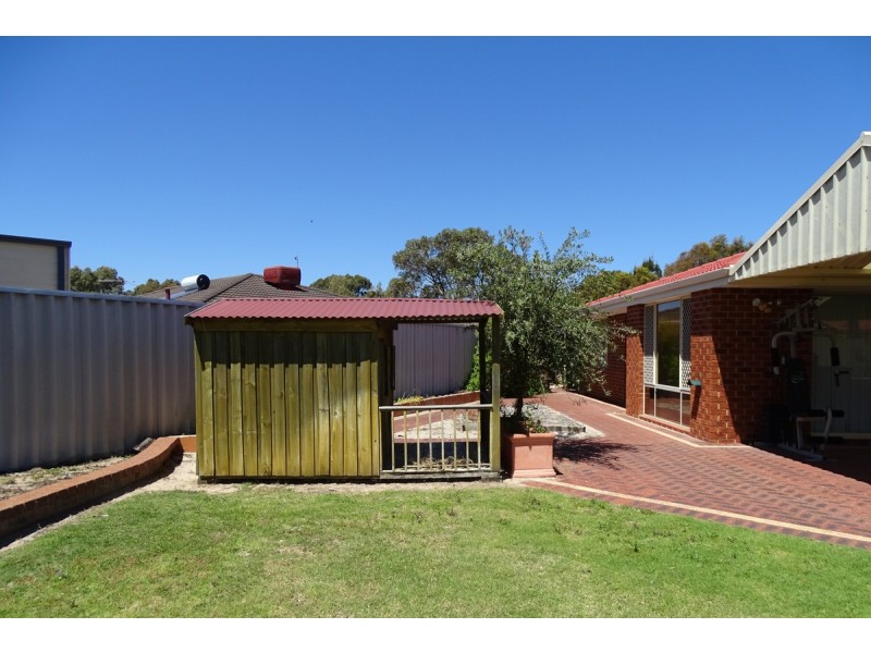2 Kingsford Court, Port Kennedy WA 6172