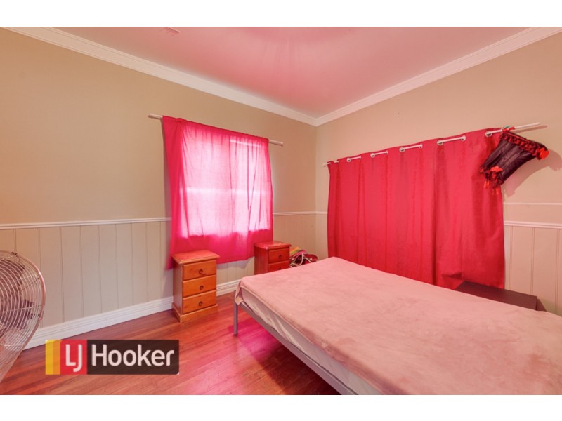 4 Willis Street, Warnbro WA 6169