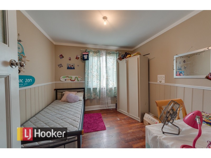 4 Willis Street, Warnbro WA 6169