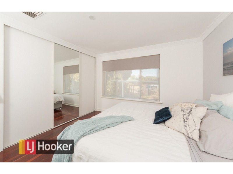 54 Malibu Road, Safety Bay WA 6169