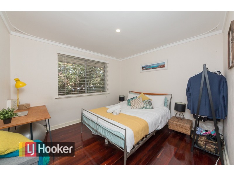 54 Malibu Road, Safety Bay WA 6169