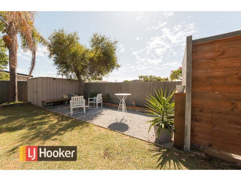 54 Malibu Road, Safety Bay WA 6169