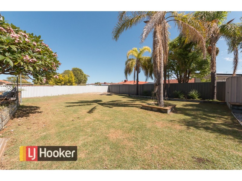 54 Malibu Road, Safety Bay WA 6169