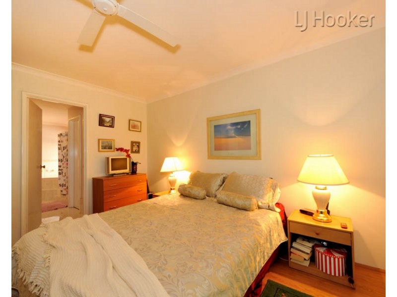 23 The Avenue, Warnbro WA 6169