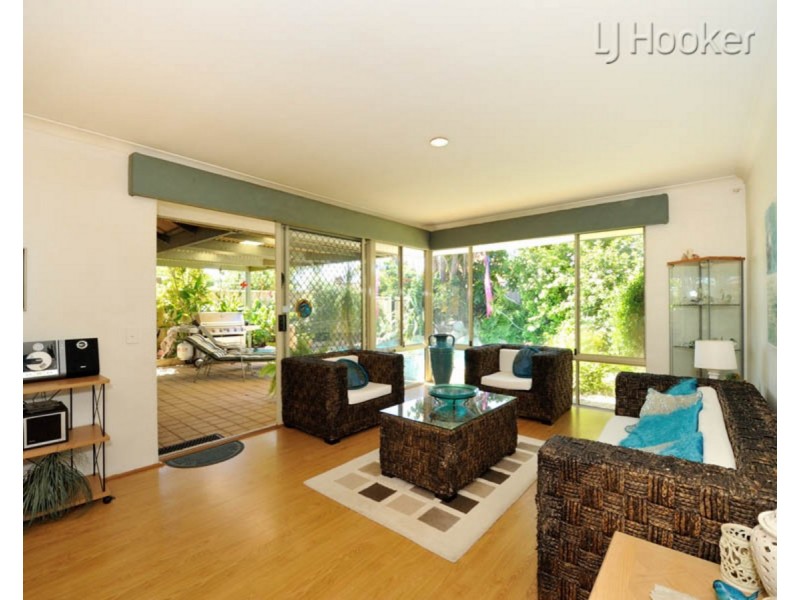 23 The Avenue, Warnbro WA 6169