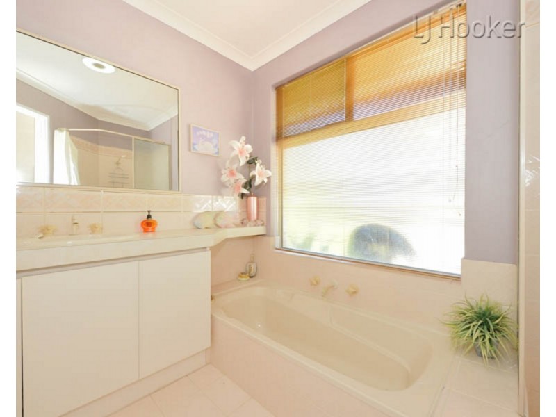 23 The Avenue, Warnbro WA 6169