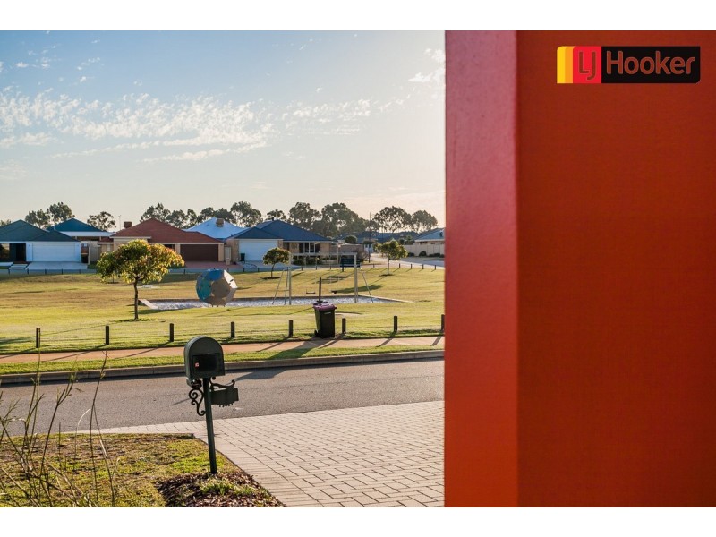 12 Jims Crescent, Secret Harbour WA 6173