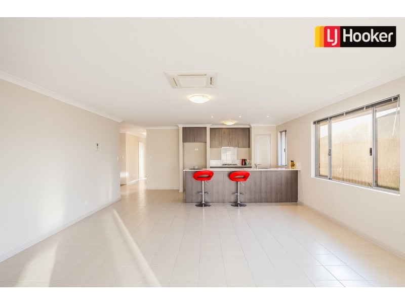 12 Jims Crescent, Secret Harbour WA 6173