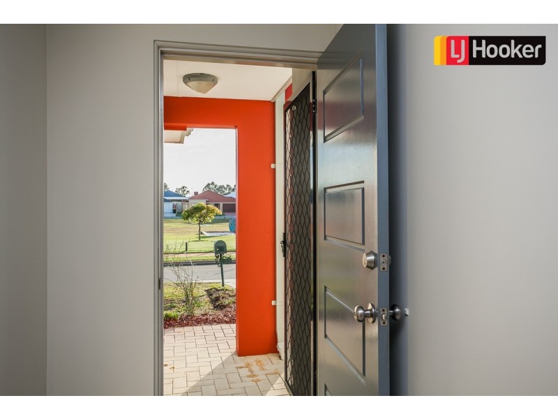 12 Jims Crescent, Secret Harbour WA 6173