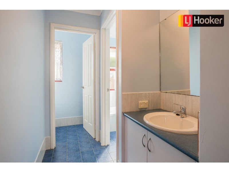 12 Lobos Mews, Secret Harbour WA 6173