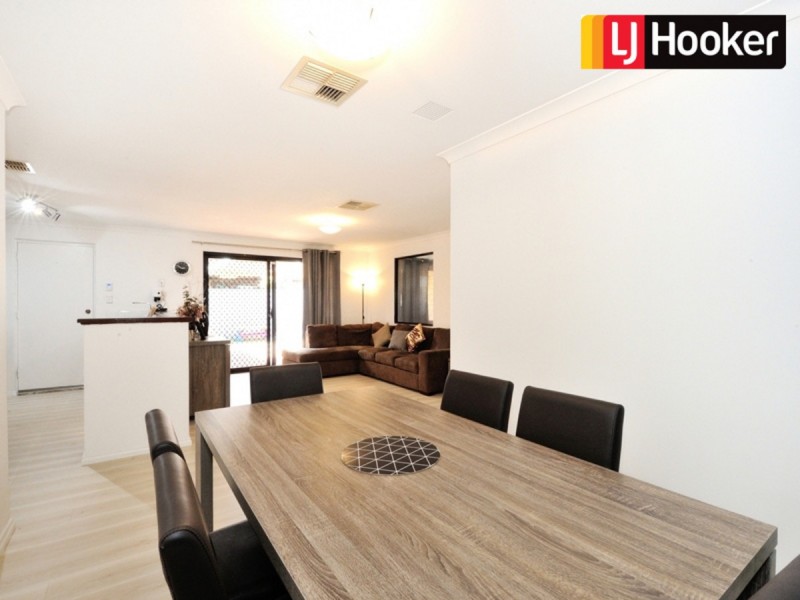 132 San Sebastian Boulevard, Port Kennedy WA 6172