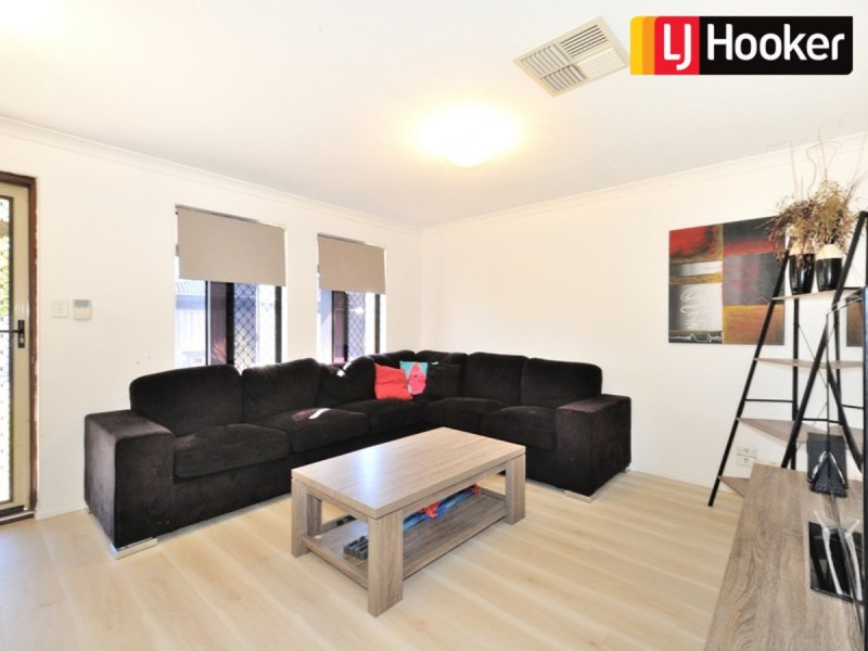 132 San Sebastian Boulevard, Port Kennedy WA 6172