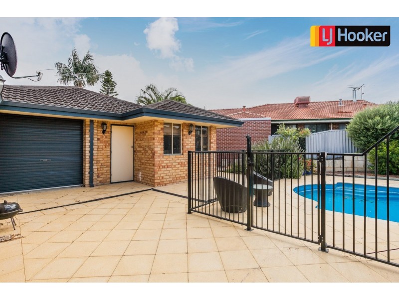 8 Doncaster Gardens, Port Kennedy WA 6172