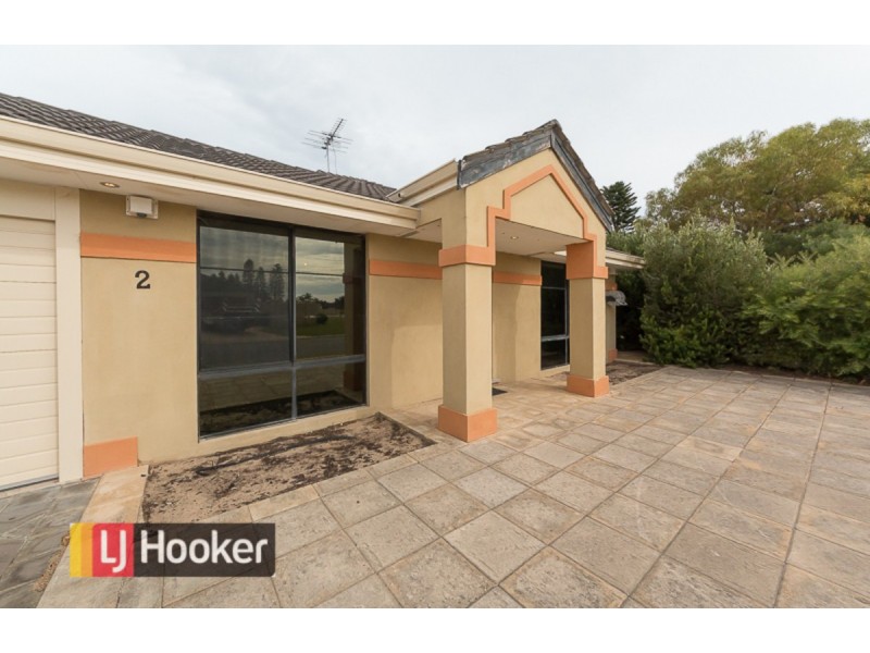 2 Strasbourg Ramble, Port Kennedy WA 6172
