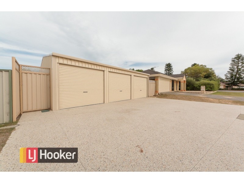 2 Strasbourg Ramble, Port Kennedy WA 6172