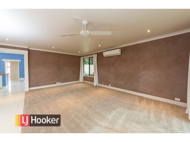 2 Strasbourg Ramble, Port Kennedy WA 6172