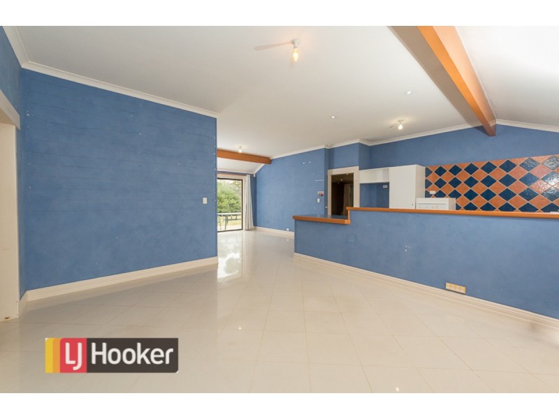 2 Strasbourg Ramble, Port Kennedy WA 6172