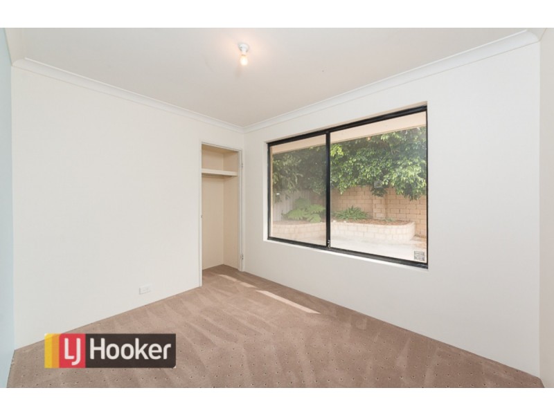 2 Strasbourg Ramble, Port Kennedy WA 6172