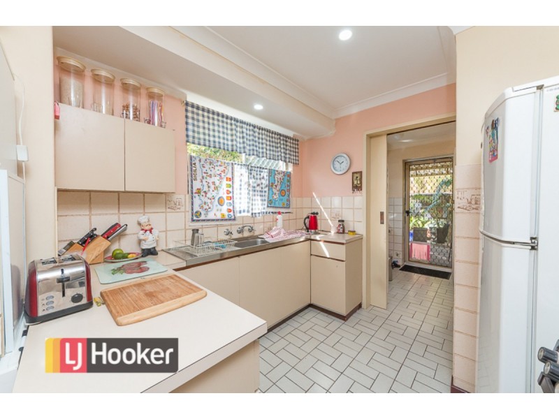 56 Kenton Way, Rockingham WA 6168