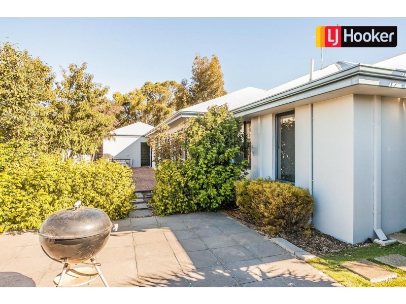 16 Corymbia Green, Baldivis WA 6171