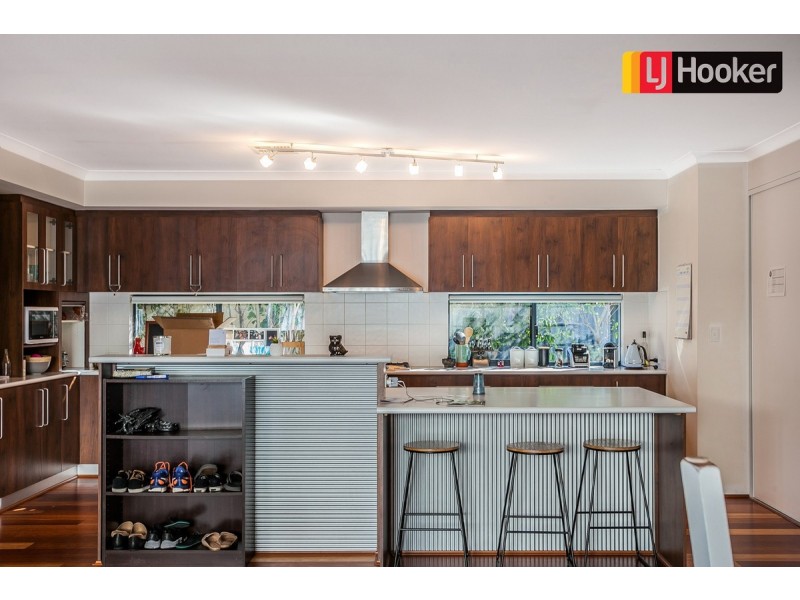 16 Corymbia Green, Baldivis WA 6171