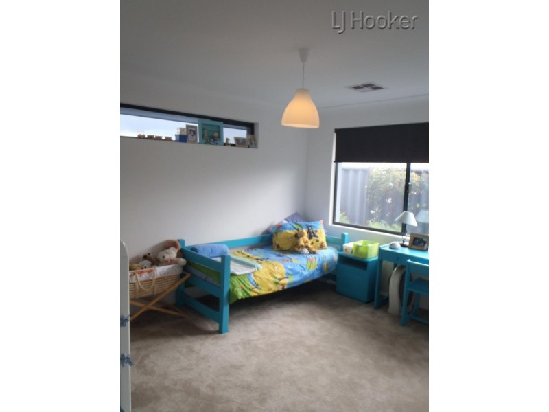 16 Corymbia Green, Baldivis WA 6171