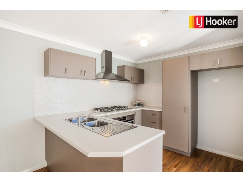 35 Pleasantview Parade, Baldivis WA 6171