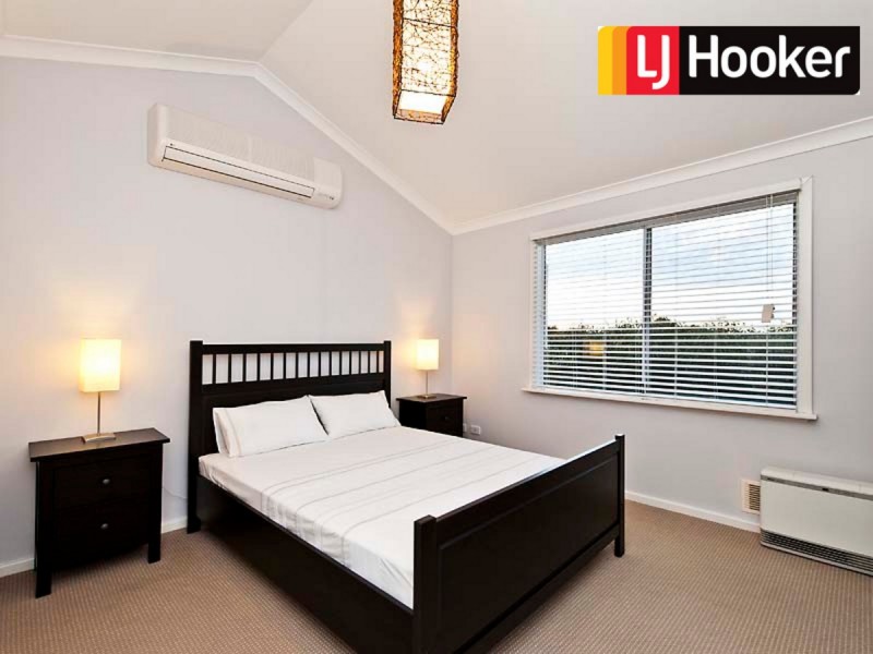 1/52 Kent Street, Rockingham WA 6168