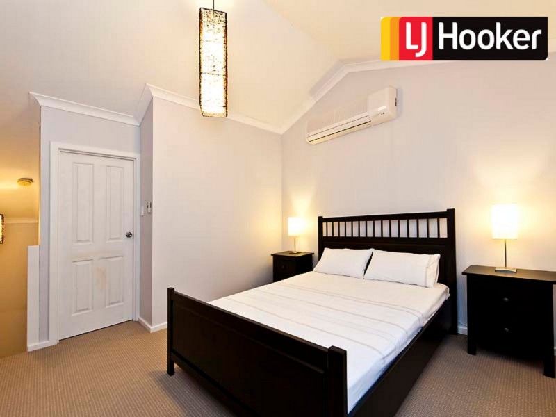 1/52 Kent Street, Rockingham WA 6168