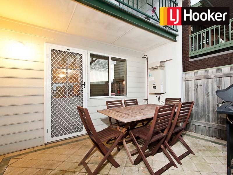 1/52 Kent Street, Rockingham WA 6168