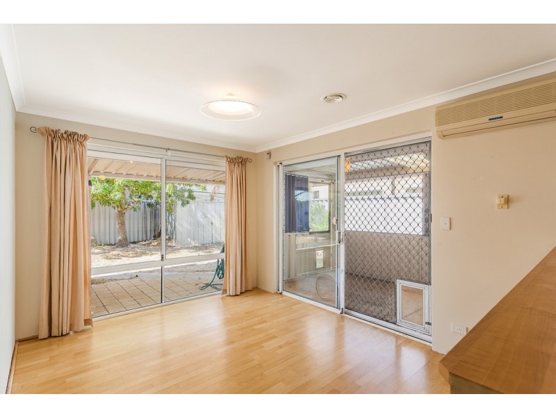12 Jersey Way, Waikiki WA 6169