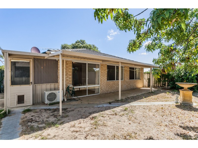 12 Jersey Way, Waikiki WA 6169