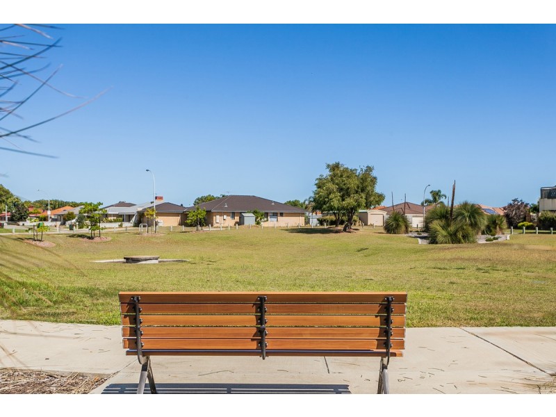 12 Jersey Way, Waikiki WA 6169