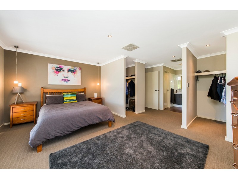 10 Yelbeni Loop, Baldivis WA 6171