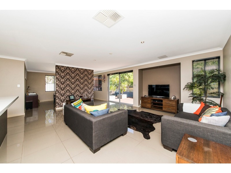 10 Yelbeni Loop, Baldivis WA 6171