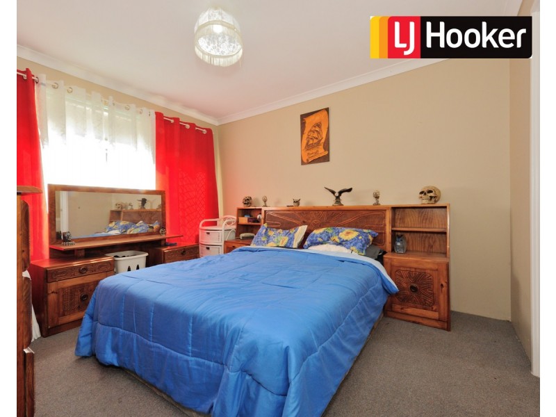 12 Yarra Close, Cooloongup WA 6168